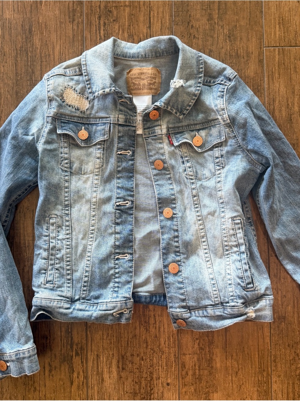 Levi’s Girls denim jacket size M